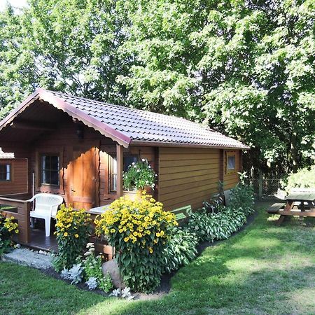 Bungalow In Lubin At 300 M From The Lake Exterior foto