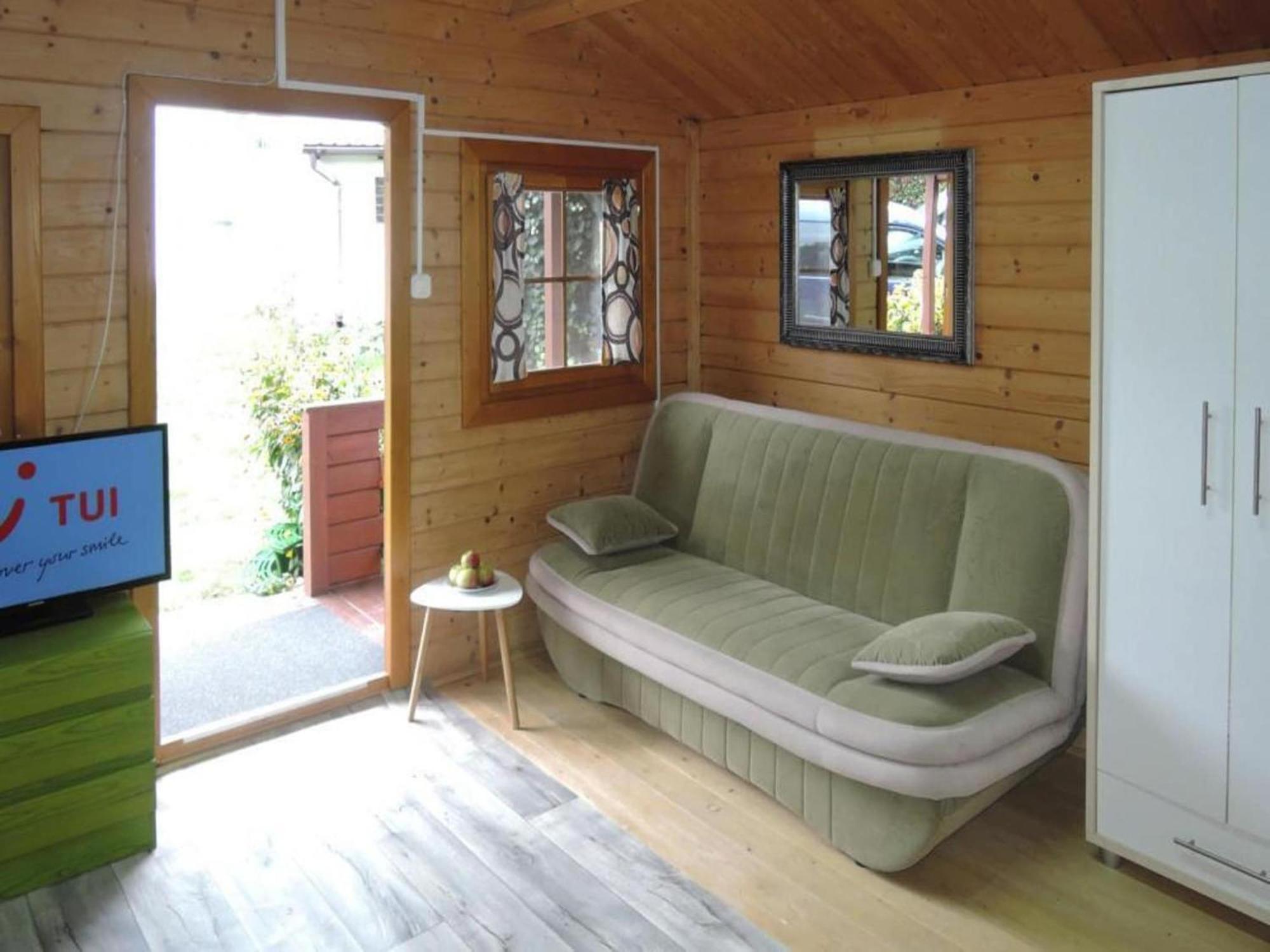 Bungalow In Lubin At 300 M From The Lake Exterior foto