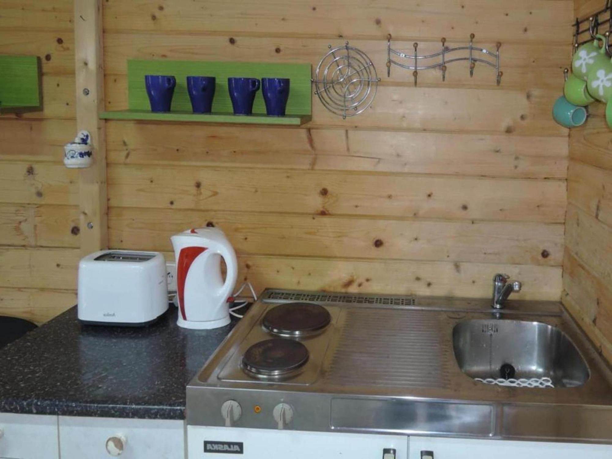 Bungalow In Lubin At 300 M From The Lake Exterior foto